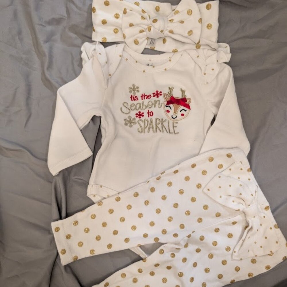 Baby Essentials Reindeer Christmas Outfit 3-6 Months Baby Girl